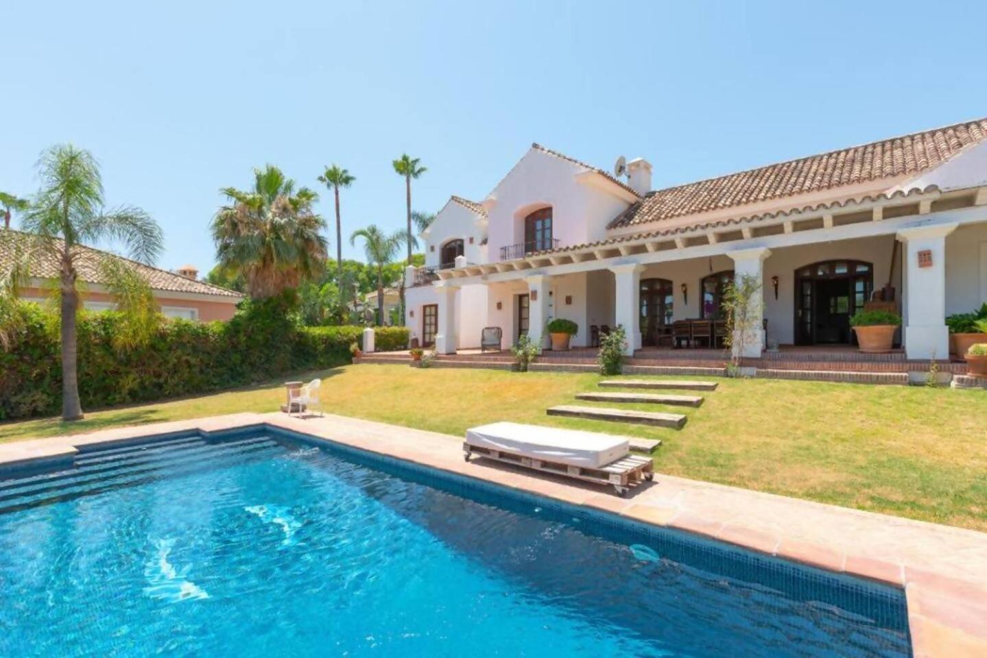 Villa Casa Sol Encantadora Villa Con Piscina Марбелья Екстер'єр фото